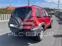 2002 Jeep CHEROKEE