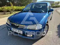 2002 Mazda 323