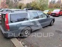 2002 Volvo V70