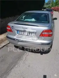 2002 Volvo S40