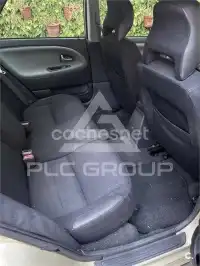 2002 Volvo S40