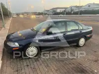 2002 Volvo S40