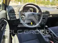 2002 Volvo V40