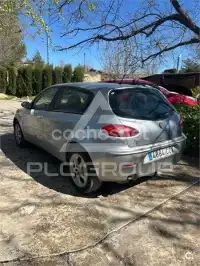 2002 Alfa Romeo 147