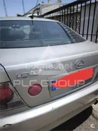 2002 Lexus IS