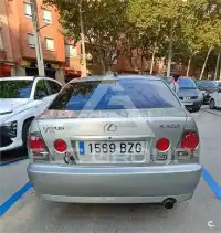 2002 Lexus IS