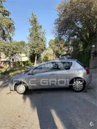 2002 Toyota COROLLA
