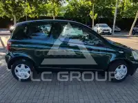 2002 Toyota YARIS