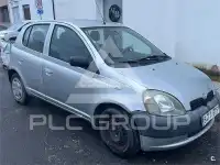 2002 Toyota YARIS