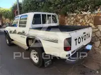 2002 Toyota Hilux