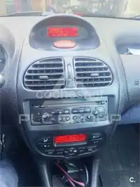 2002 Peugeot 206