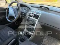 2002 Peugeot 307