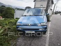 2002 Peugeot 806
