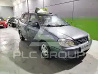 2002 KIA Carens