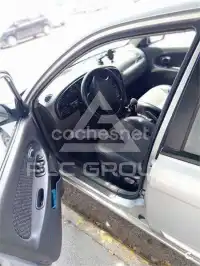 2002 KIA Unknown