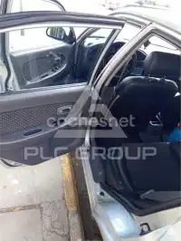 2002 KIA Unknown