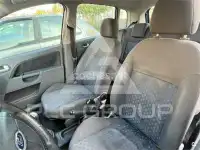 2002 Ford FIESTA