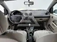 2002 Ford FIESTA