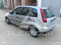 2002 Ford FIESTA