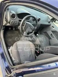 2002 Ford FIESTA
