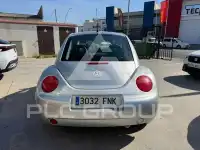 2002 Volkswagen BEETLE