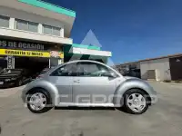 2002 Volkswagen BEETLE