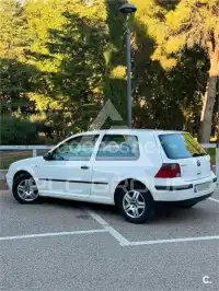 2002 Volkswagen GOLF