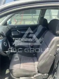 2002 Volkswagen GOLF