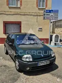 2002 Renault Clio