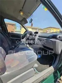 2002 Renault Clio