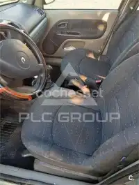 2002 Renault Clio