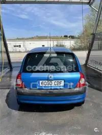 2002 Renault Clio