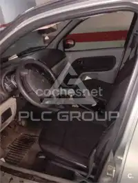 2002 Renault Clio