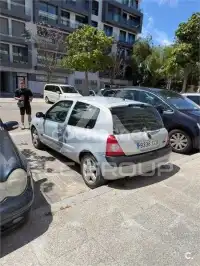 2002 Renault Clio