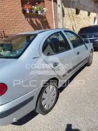 2002 Renault Megane
