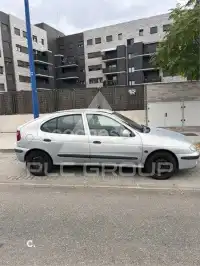 2002 Renault Megane