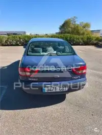 2002 Renault Megane