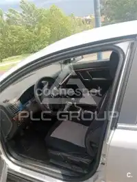 2002 Opel Vectra