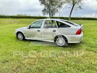 2002 Opel Vectra