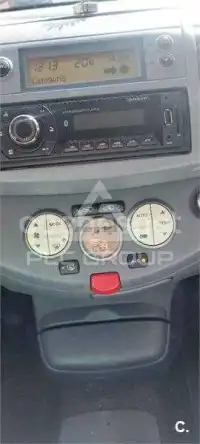 2003 Nissan MICRA