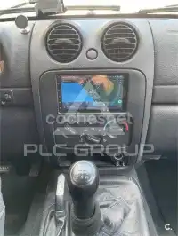 2003 Jeep CHEROKEE