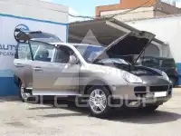 2003 Porsche Cayenne