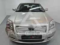 2003 Toyota Avensis