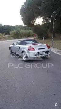 2003 Toyota MR2