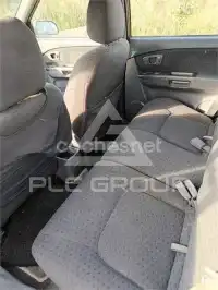 2003 KIA Carens