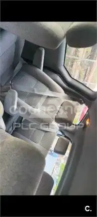 2003 KIA Carnival