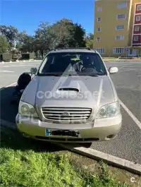 2003 KIA Carnival