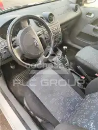 2003 Ford FIESTA