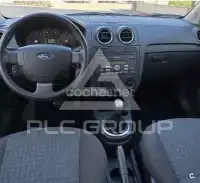 2003 Ford FUSION