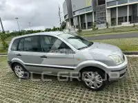 2003 Ford FUSION